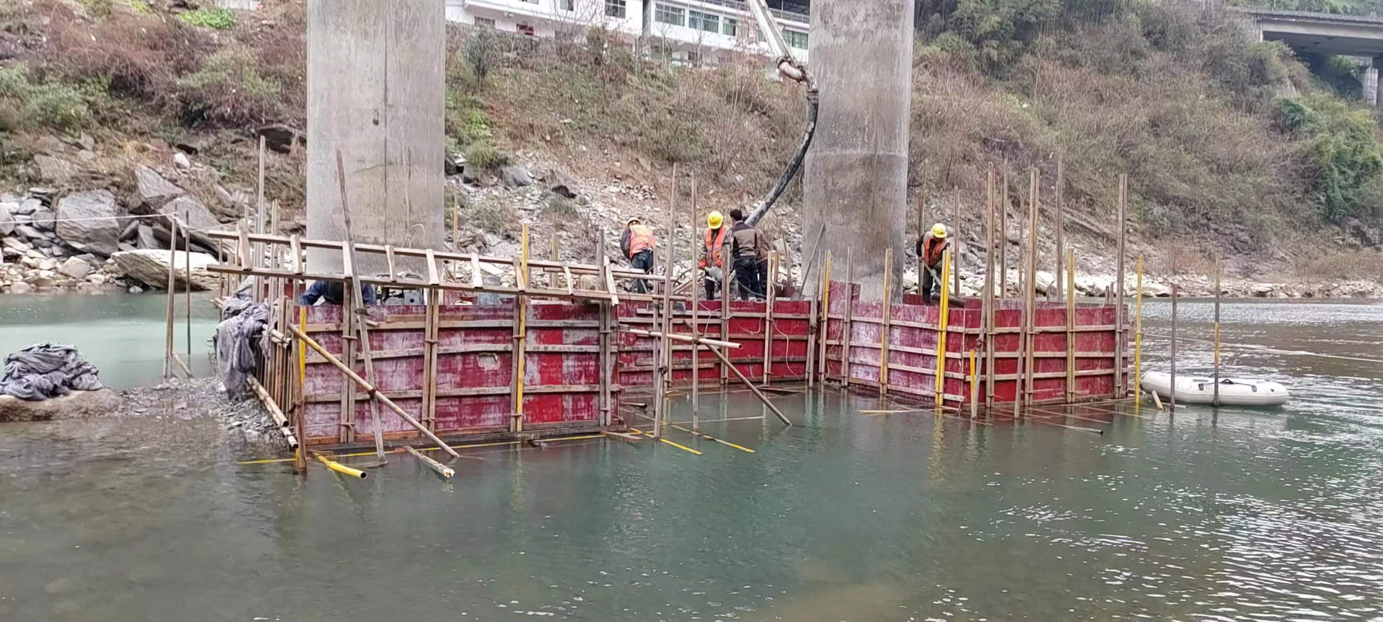 佳木斯水利工程施工中堤坝渗漏原因以及防渗加固技术